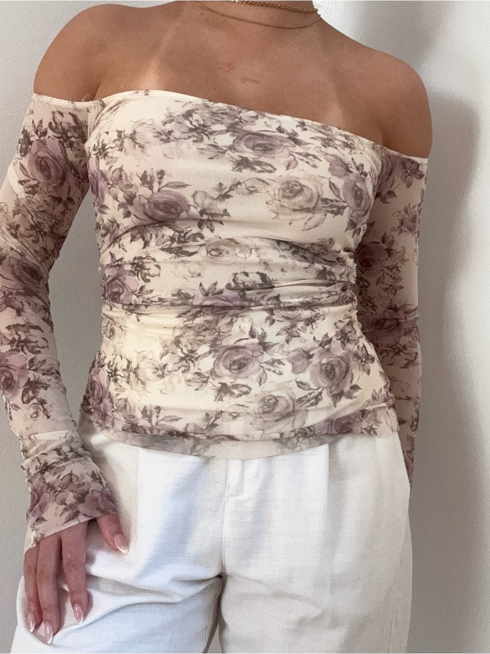 Ardene Off-Shoulder Floral Mesh Top in Cream - Picture 6 of 9